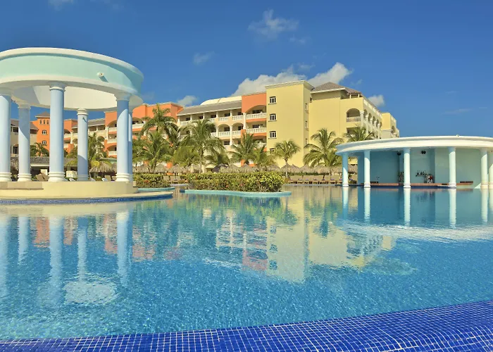 Iberostar Selection Rose Hall Suites (Adults Only)